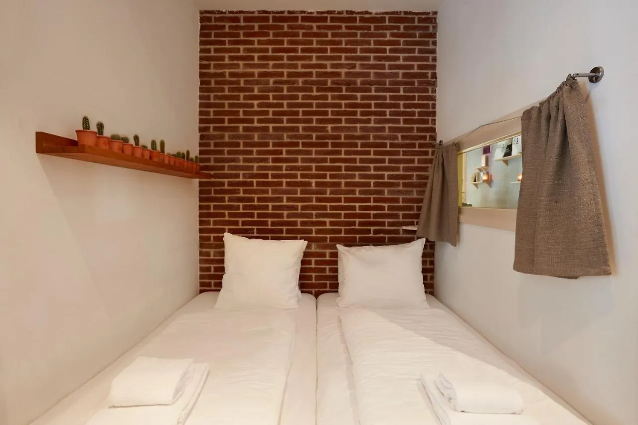 Hotel Not Hotel Ámsterdam 3*,