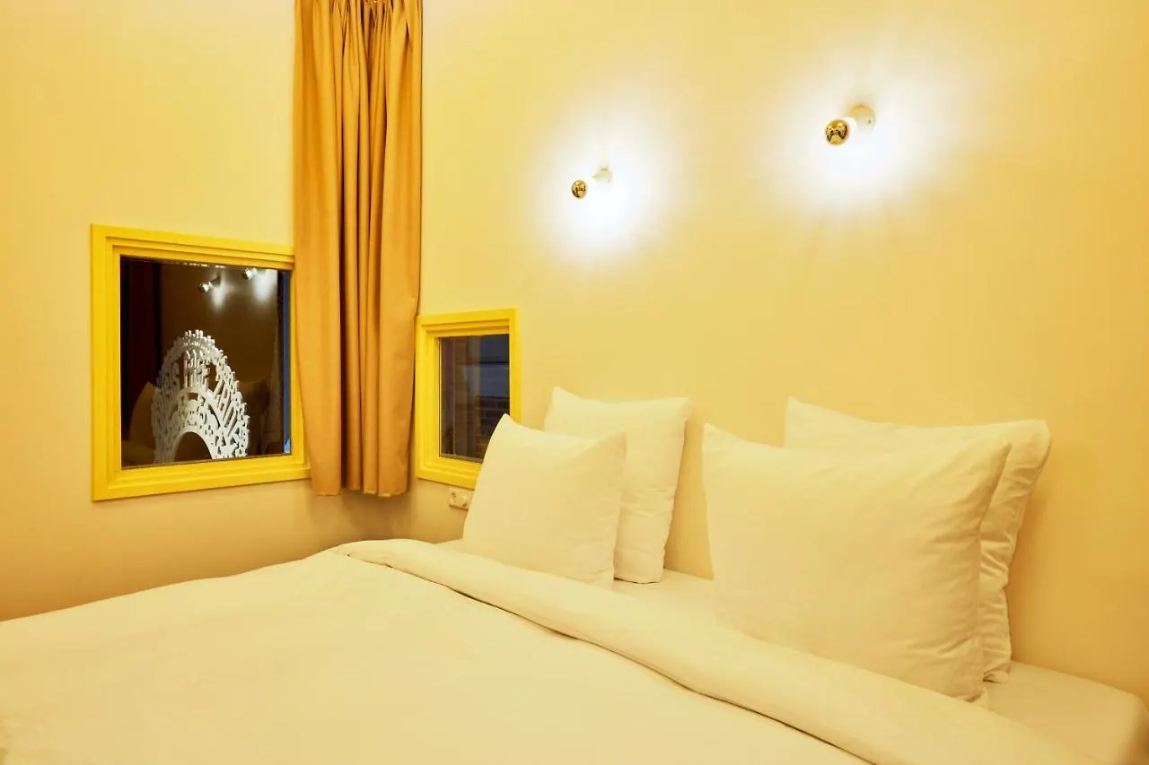 Hotel Not Hotel אמסטרדם