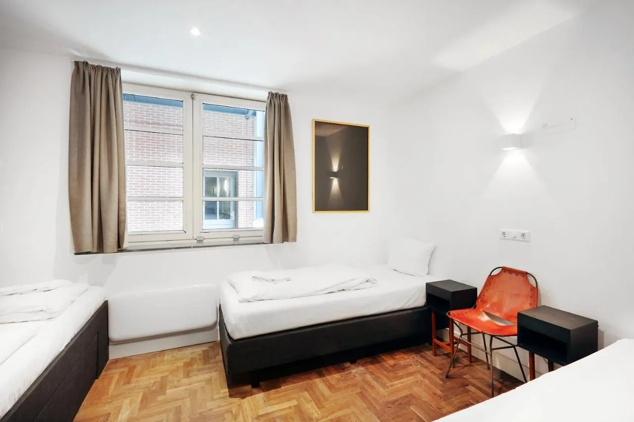 Hotel Not Hotel אמסטרדם